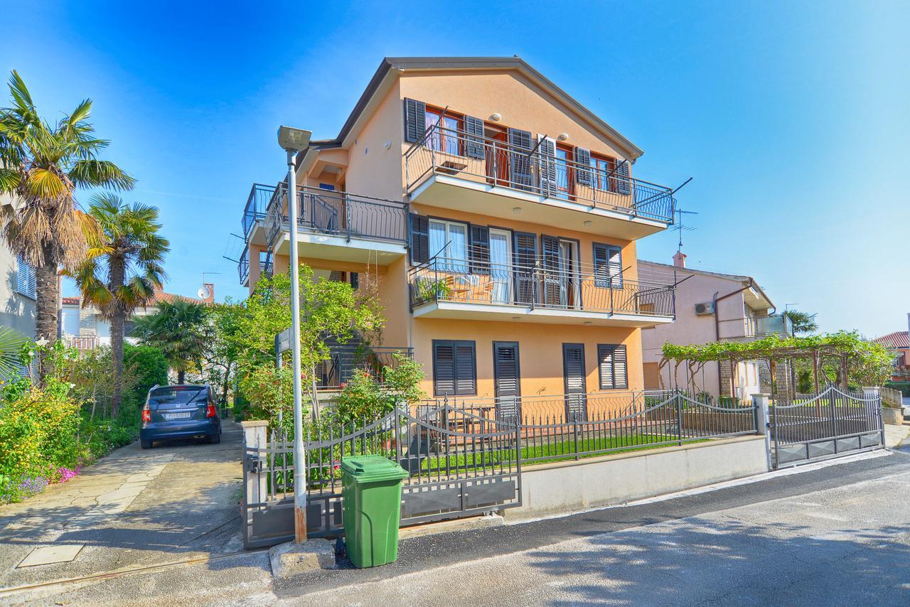 Apartment Ljiljana 1553 Novigrad  ภายนอก รูปภาพ