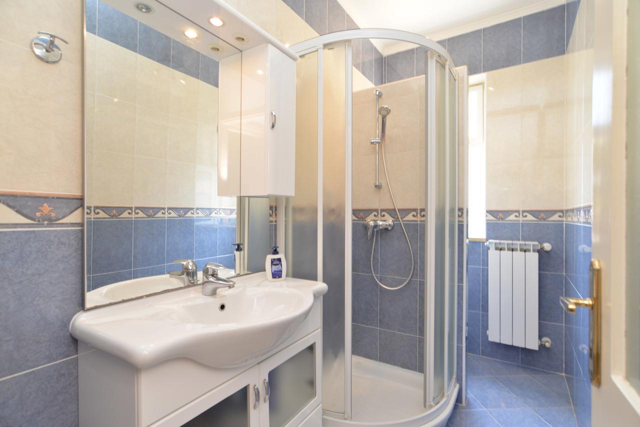 Apartment Ljiljana 1553 Novigrad  ภายนอก รูปภาพ