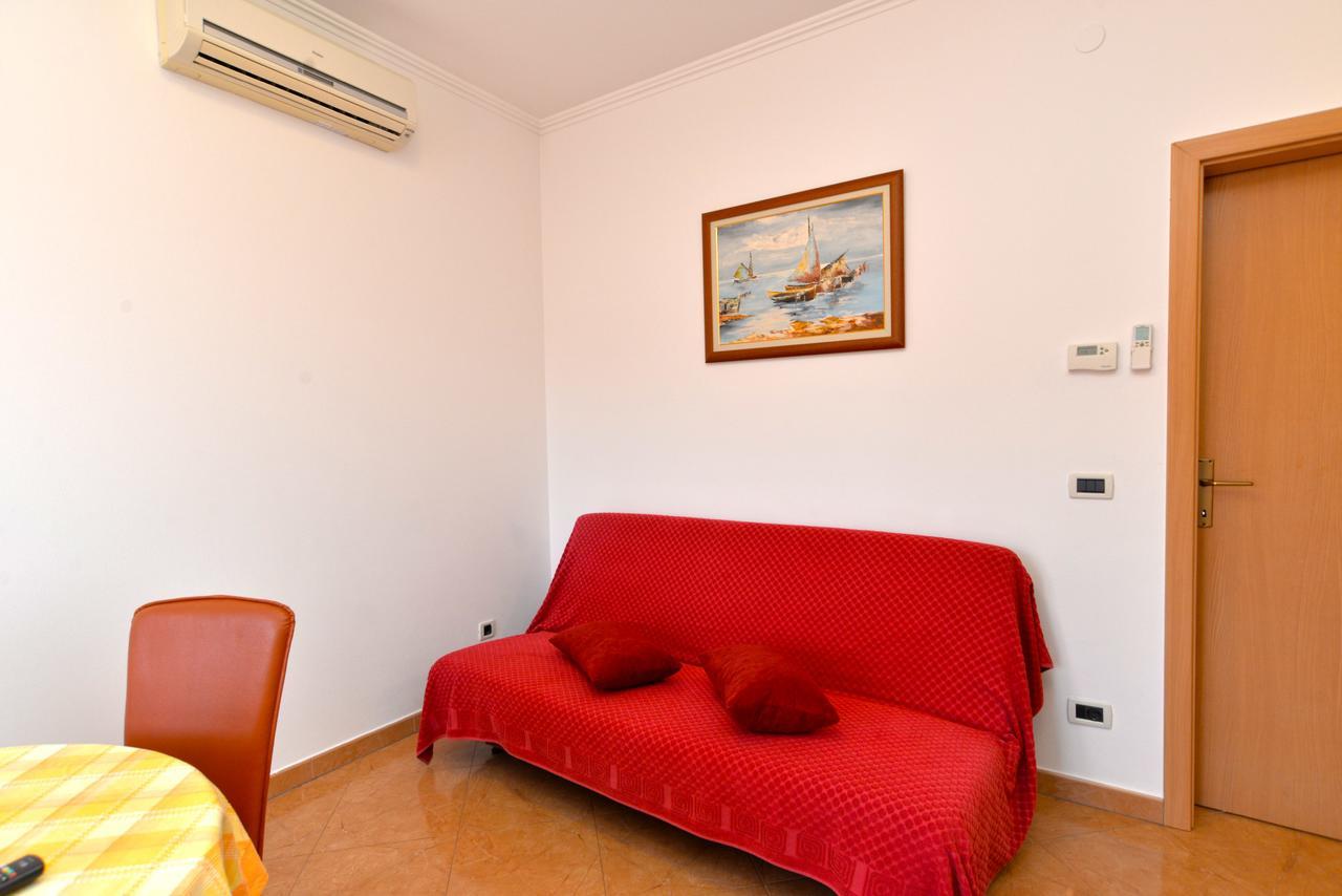 Apartment Ljiljana 1553 Novigrad  ภายนอก รูปภาพ