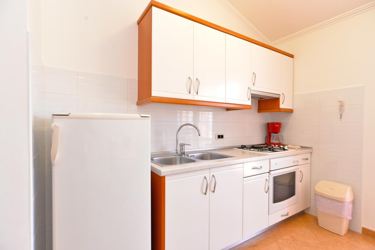 Apartment Ljiljana 1553 Novigrad  ภายนอก รูปภาพ