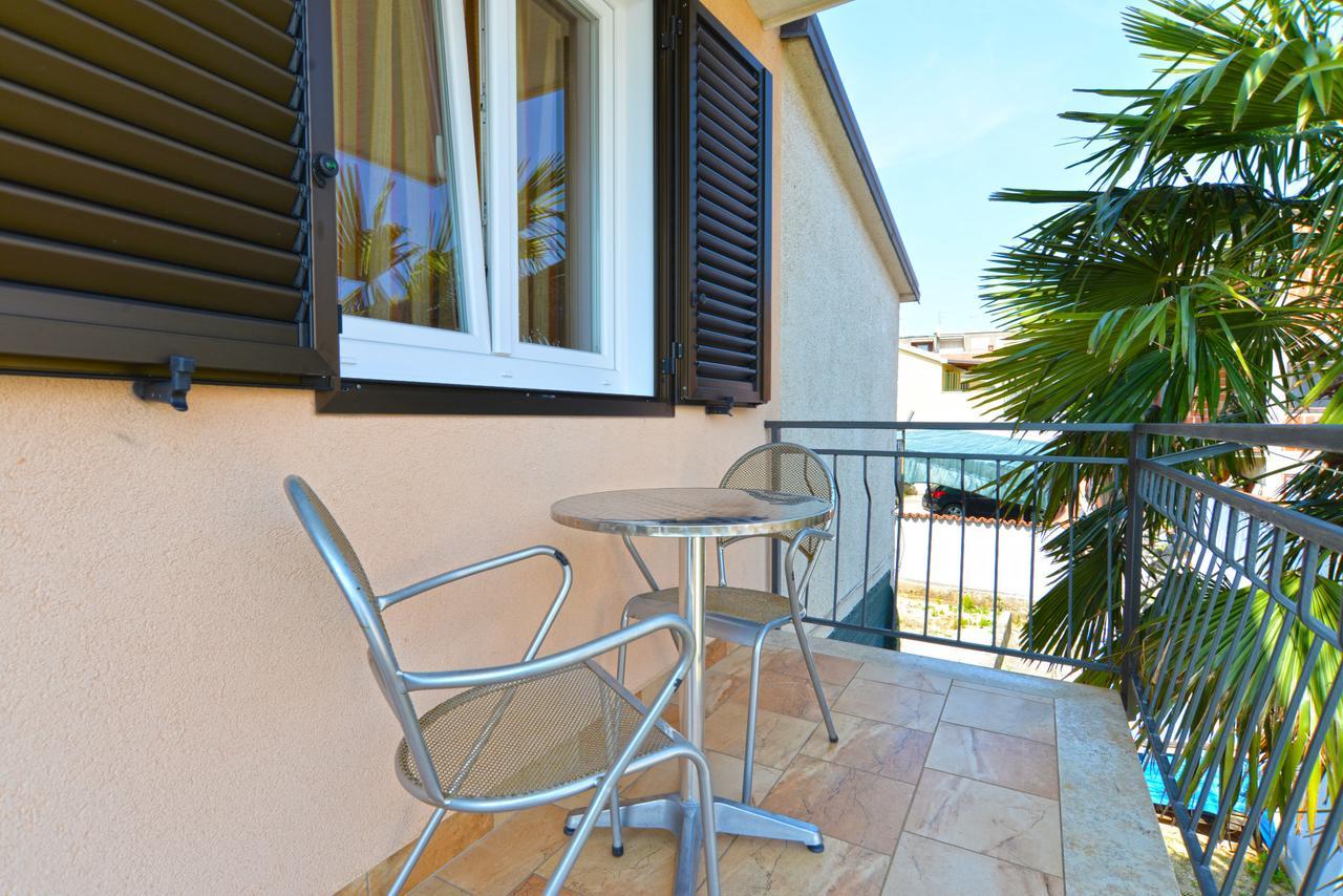 Apartment Ljiljana 1553 Novigrad  ภายนอก รูปภาพ