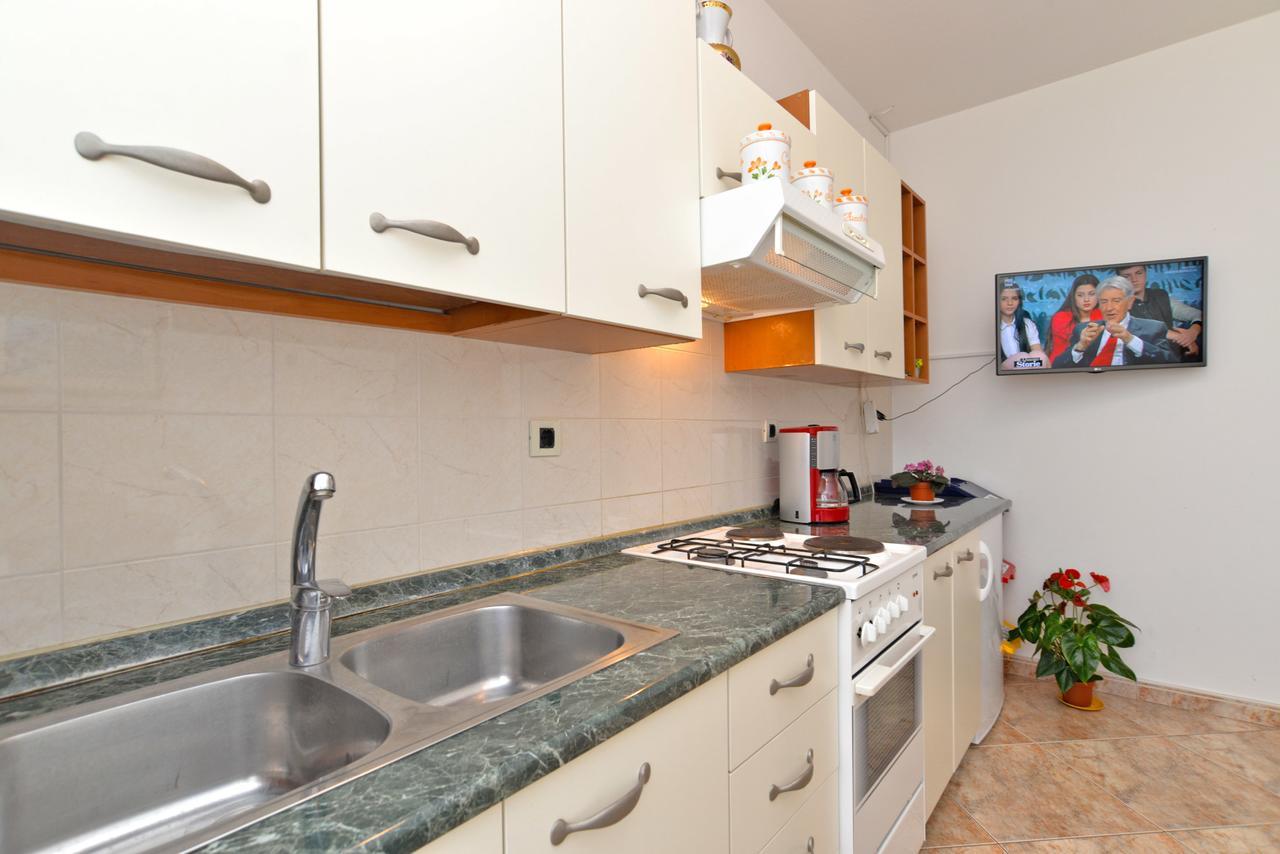 Apartment Ljiljana 1553 Novigrad  ภายนอก รูปภาพ