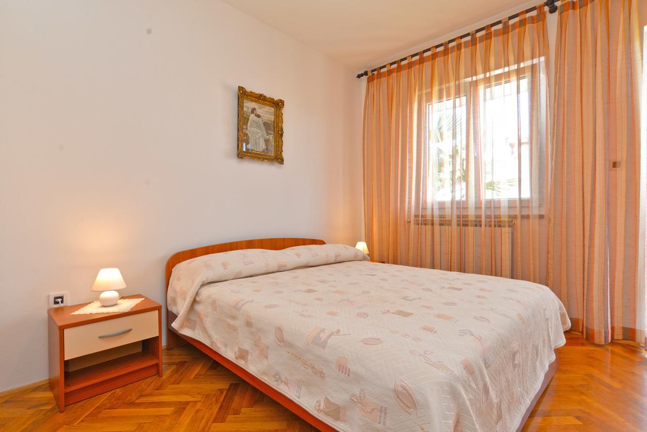 Apartment Ljiljana 1553 Novigrad  ภายนอก รูปภาพ